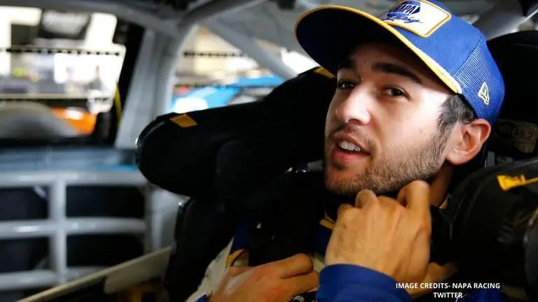 why did chase elliott pit