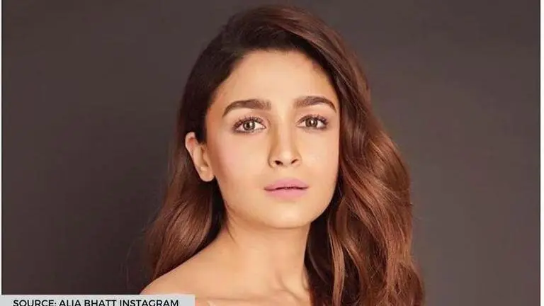 Alia Bhatt shares advice from senior citizens for the younger generation; see pics Alia Bhatt
