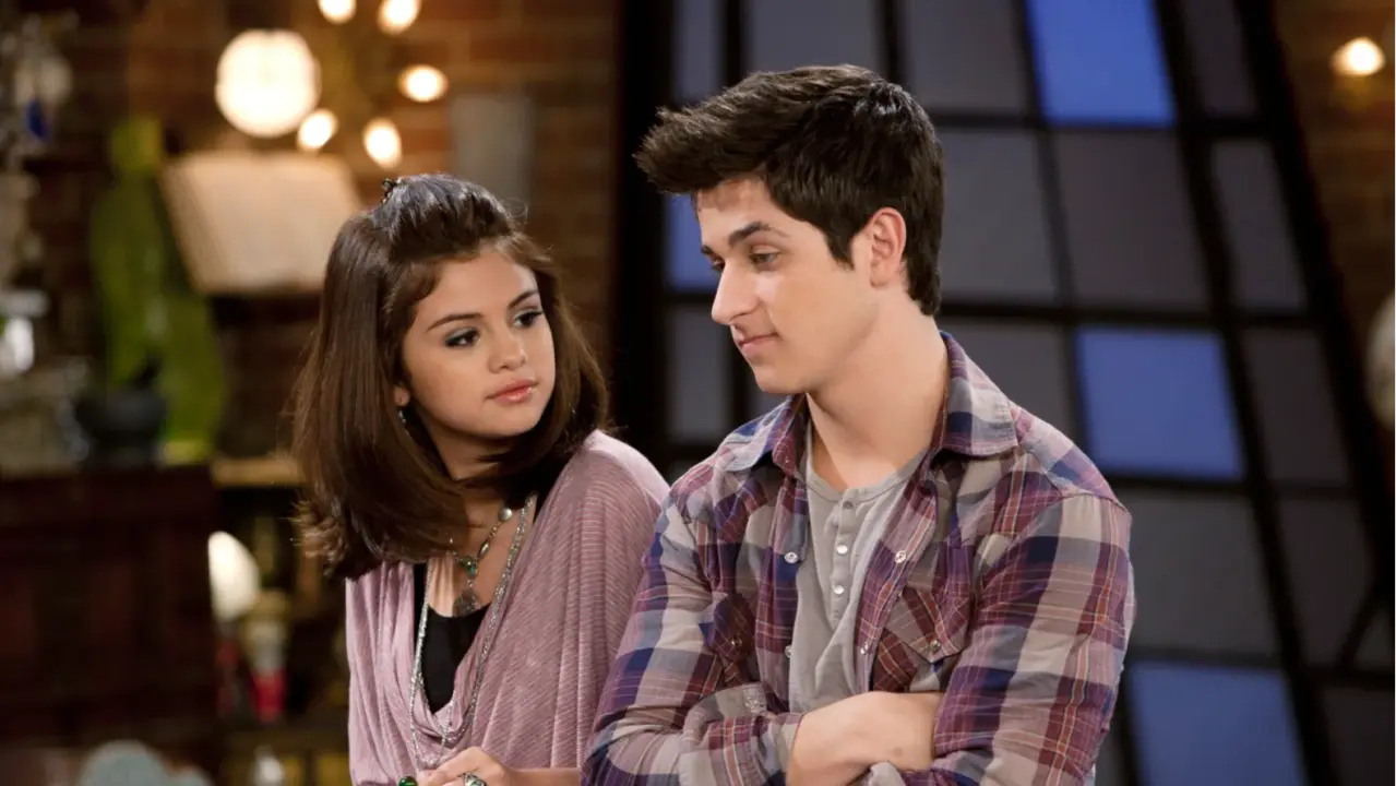 Wizards Of Waverly Place Actress Selena Gomez Reacts To First Look From Disney Reboot Wizards of Waverly Place
