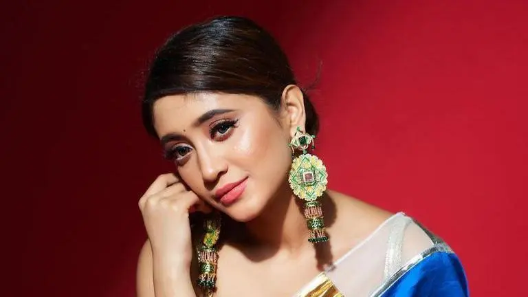 Yeh Rishta Kya Kehlata Hai actress Shivangi Joshi hospitalised with kidney infection Yeh Rishta Kya Kehlata Hai