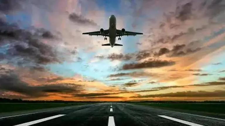 10-year-old child sustains burns on Delhi-Frankfurt flight, family blames airline Vistara Delhi-Frankfurt