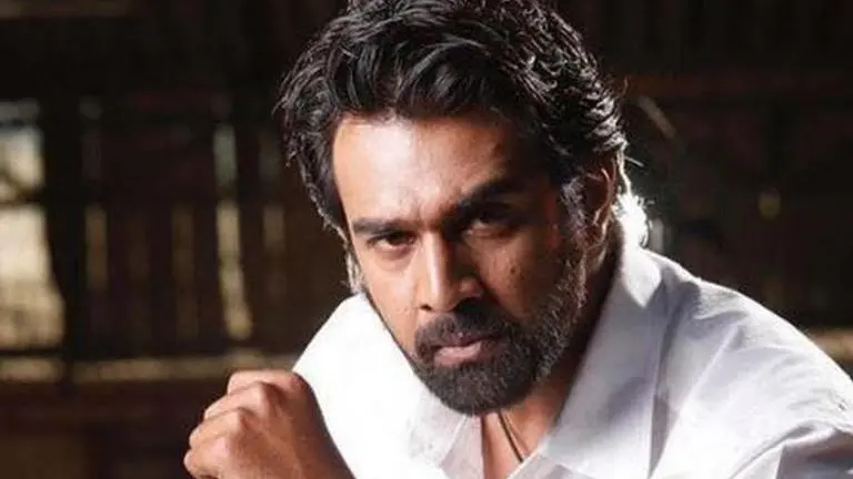 Actor Chiranjeevi Sarja passes away; Anil Kumble, Priyamani, others mourn loss