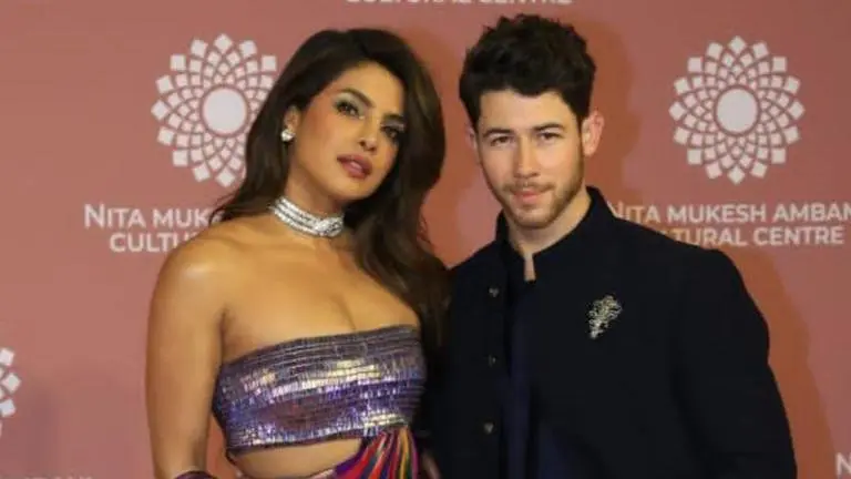 Priyanka Chopra-Nick Jonas exude charm in fashionable looks at NMACC gala Priyanka Chopra-Nick Jonas