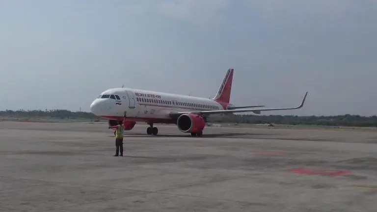 Vande Bharat Mission: 118 people stranded in USA land in Hyderabad