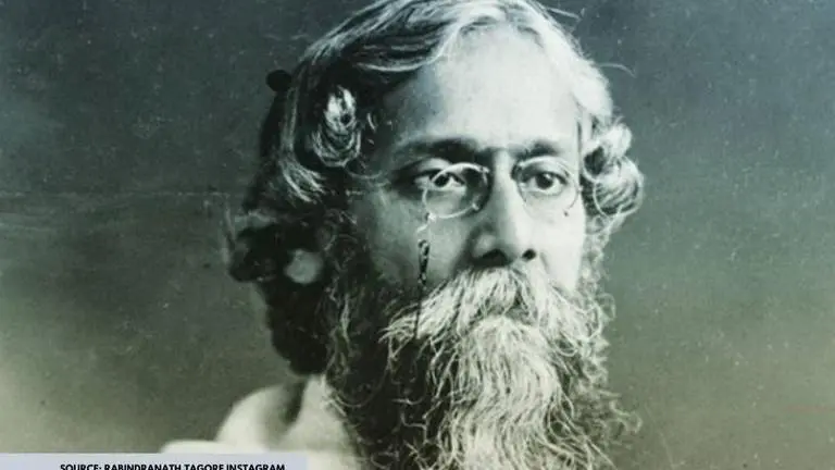 Unseen Pic of the day: Gurudev Rabindranath Tagore's rare photo from 1941 is unmissable Gurudev Rabindranath Tagore