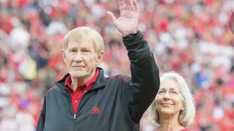 Former Arkansas football great Loyd Phillips has died at 75. Former Arkansas football great Loyd Phillips has died at 75.