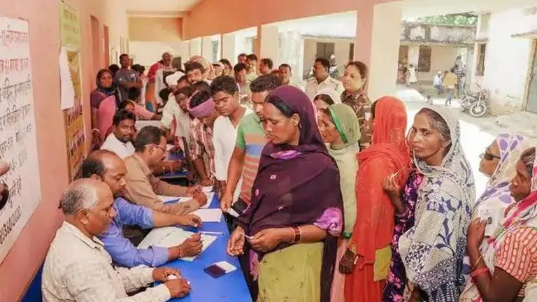 Second phase of Jharkhand elections: Big fight between Raghubar Das and Saryu Rai Jharkhand elections