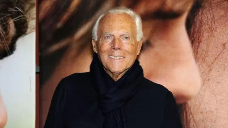 Giorgio Armani expresses solidarity with Ukraine during Milan Fashion Week show Giorgio Armani