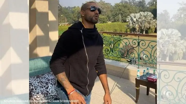 Shikhar Dhawan leaves fans in splits by mouthing Amitabh Bachchan line perfectly: WATCH Shikhar Dhawan
