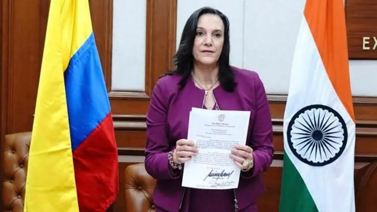 Columbia looking forward to obtain COVID vaccines from India as Vaccine Maitri resumes Columbia