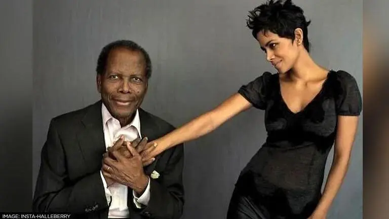 Halle Berry pays tribute to 'iconic trailblazer' Sidney Poitier: 'In your 94 years...' Sidney Poitier