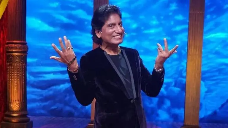 Raju Srivastav Heart Attack: Comedian on ventilator, responding to treatment Raju Srivastava