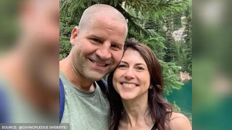 Who is Dan Jewett? All you need to know about Mackenzie Scott's husband who is dan jewett