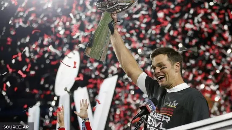 Tom Brady injury update: Bucs star QB might need more than 'Cleanup Surgery' tom brady injury update