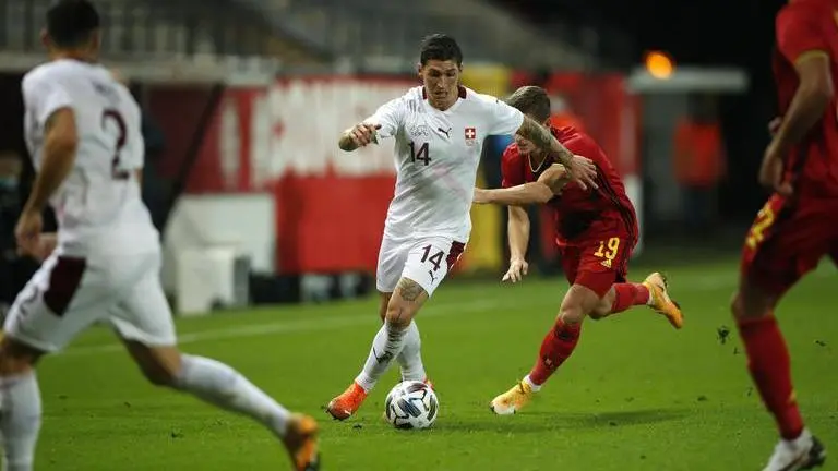 Batshuayi nets 2 as Belgium beats Switzerland 2-1