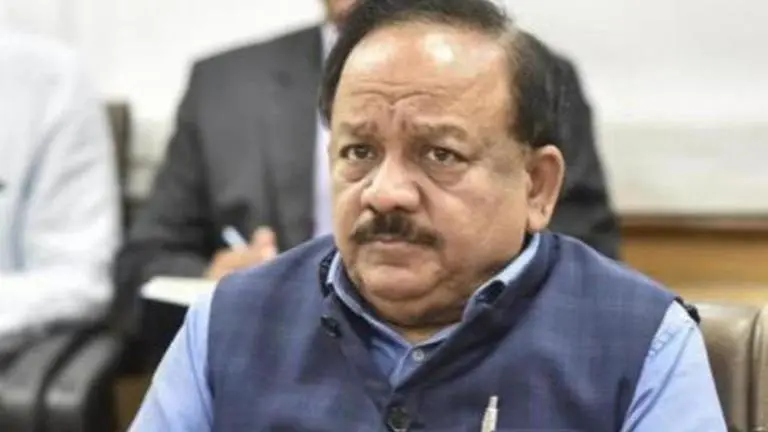 Health Ministry drafts rules to help COVID-19 patients access new drugs