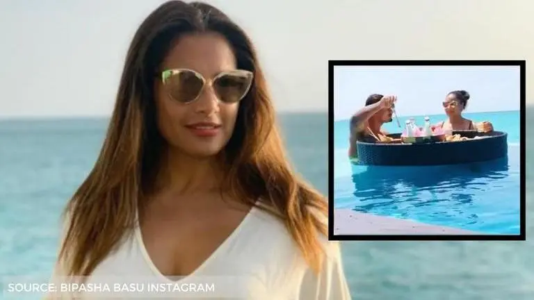 Bipasha Basu gives sneak peek into her exotic vacation, lists few of her 'favorite things' Bipasha Basu