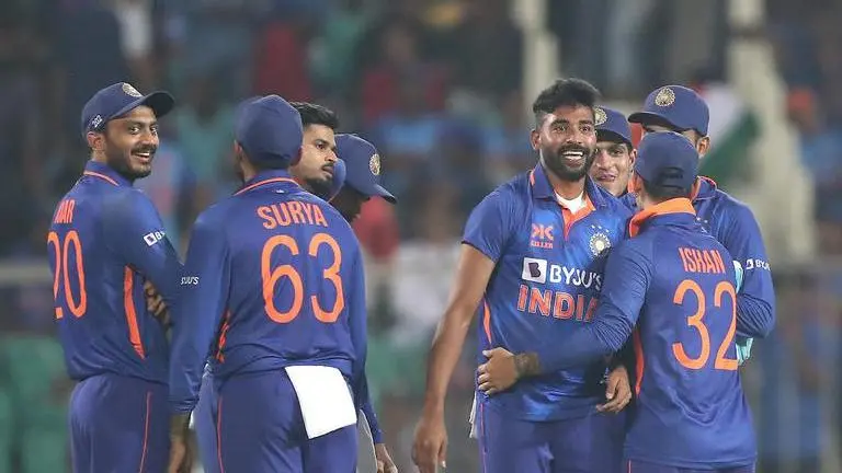 Kohli scores 166 and Mohammed Siraj bags 4 wickets as India beat Sri Lanka by 317 runs India vs Sri Lanka
