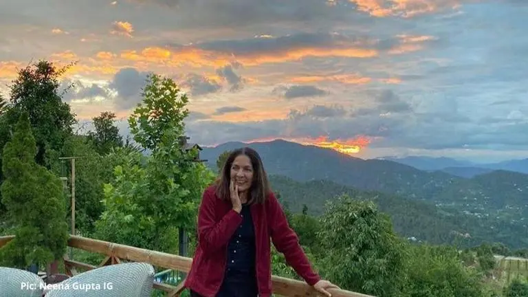 Neena Gupta shares dish full of 'ghar ka bana' Janmashtami prasad, thanks her neighbour Neena Gupta