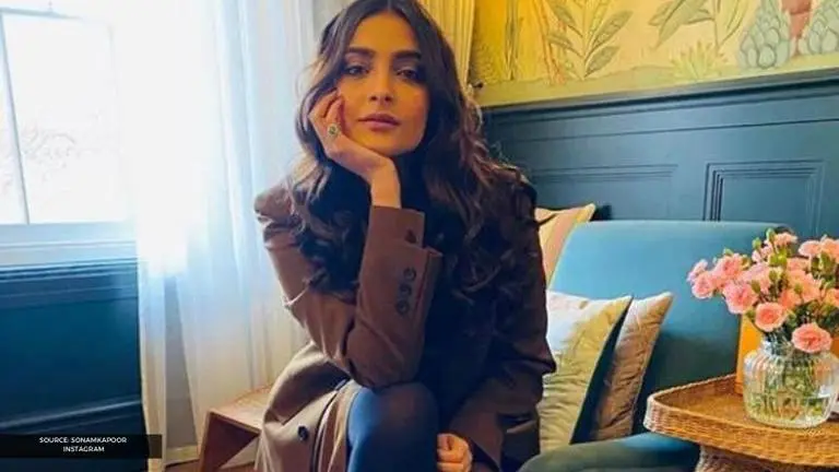 Sonam Kapoor's films where she played the character of a heartbroken girl Sonam Kapoor