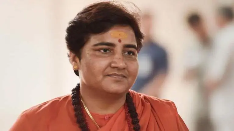 MP Pragya Thakur demands probe by cental agencies into Palghar lynching