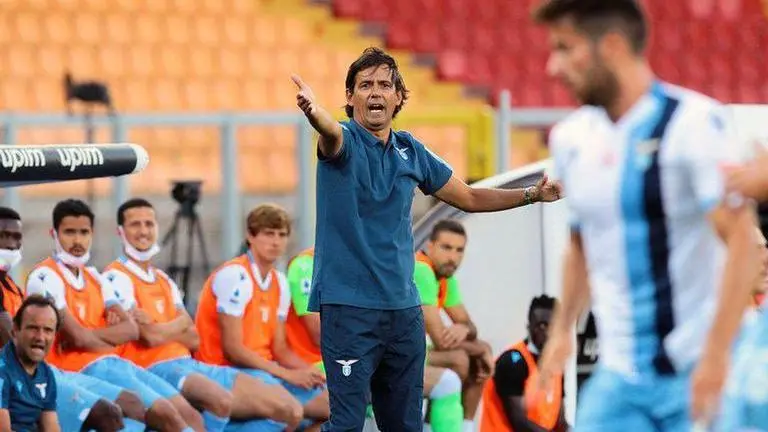 Lazio's title hopes hit with 2-1 loss at Lecce in Serie A