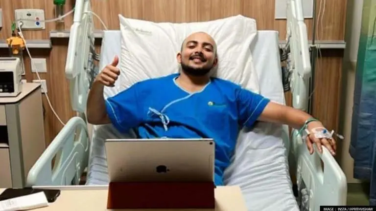 IPL 2022: Prithvi Shaw hospitalised due to fever; set to miss DC's clash vs CSK IPL 2022: Prithvi Shaw hospitalized