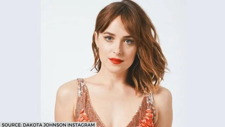 Dakota Johnson shares her grandmother's secret of applying the mascara right dakota johnson