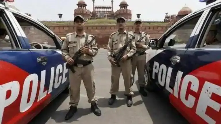 Independence Day: Delhi Police hold top-level meeting, wants 'peaceful' celebrations Delhi Police
