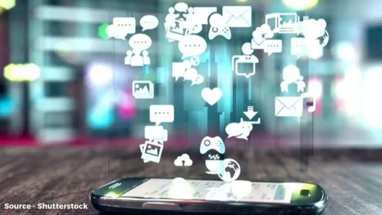 What is Rush app by Hike? Is Hike Sticker Chat app shutting down? Know Details what is rush app by hike