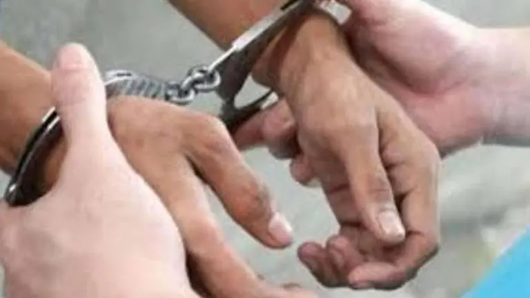 18-yr-old held for snatching wallet of senior citizen in Delhi