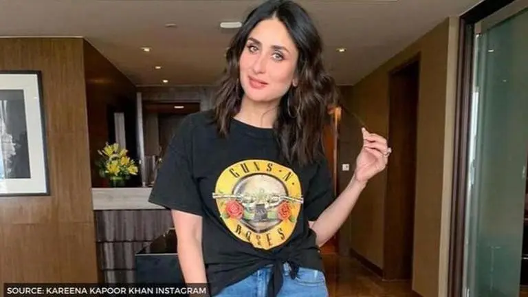 Kareena Kapoor Khan deletes her latest face-mask selfie from Instagram Kareena Kapoor Khan