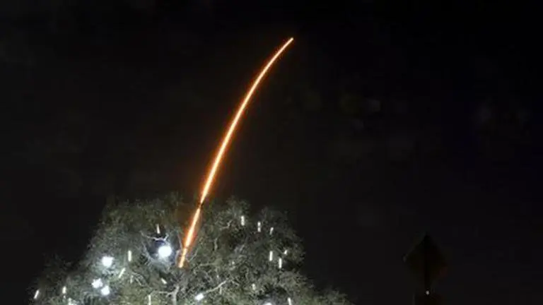 US military's mystery space plane rockets to orbit US military's mystery space plane rockets to orbit