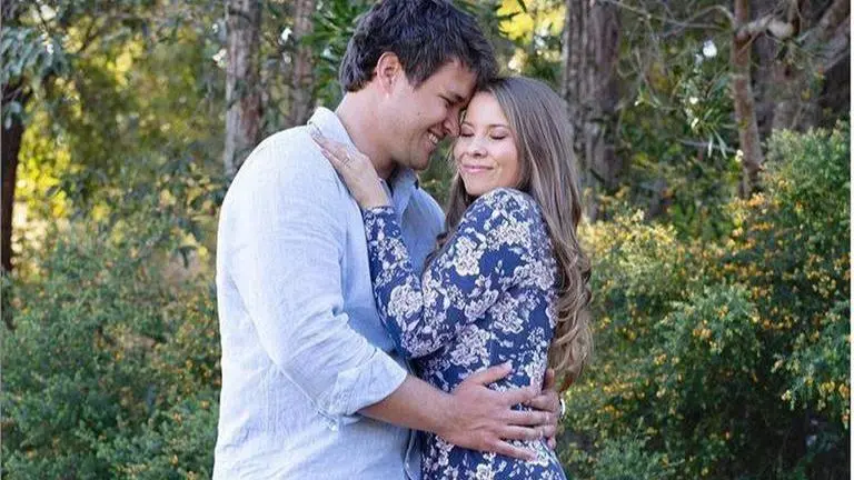 Bindi Irwin & husband Chandler reveal gender of their baby; share sonogram pic Bindi Irwin