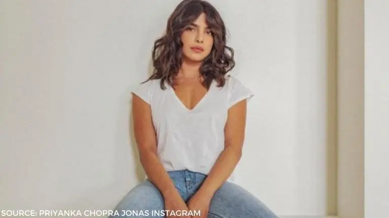 Priyanka Chopra Jonas urges fans to pre-order her memoir 'Unfinished', shares funny meme Priyanka Chopra Jonas