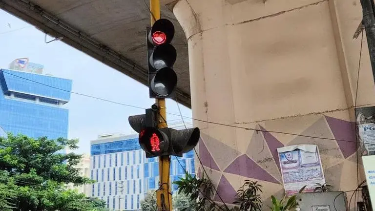 Bengaluru to display heart symbol in traffic lights to raise awareness on heart health Bengaluru