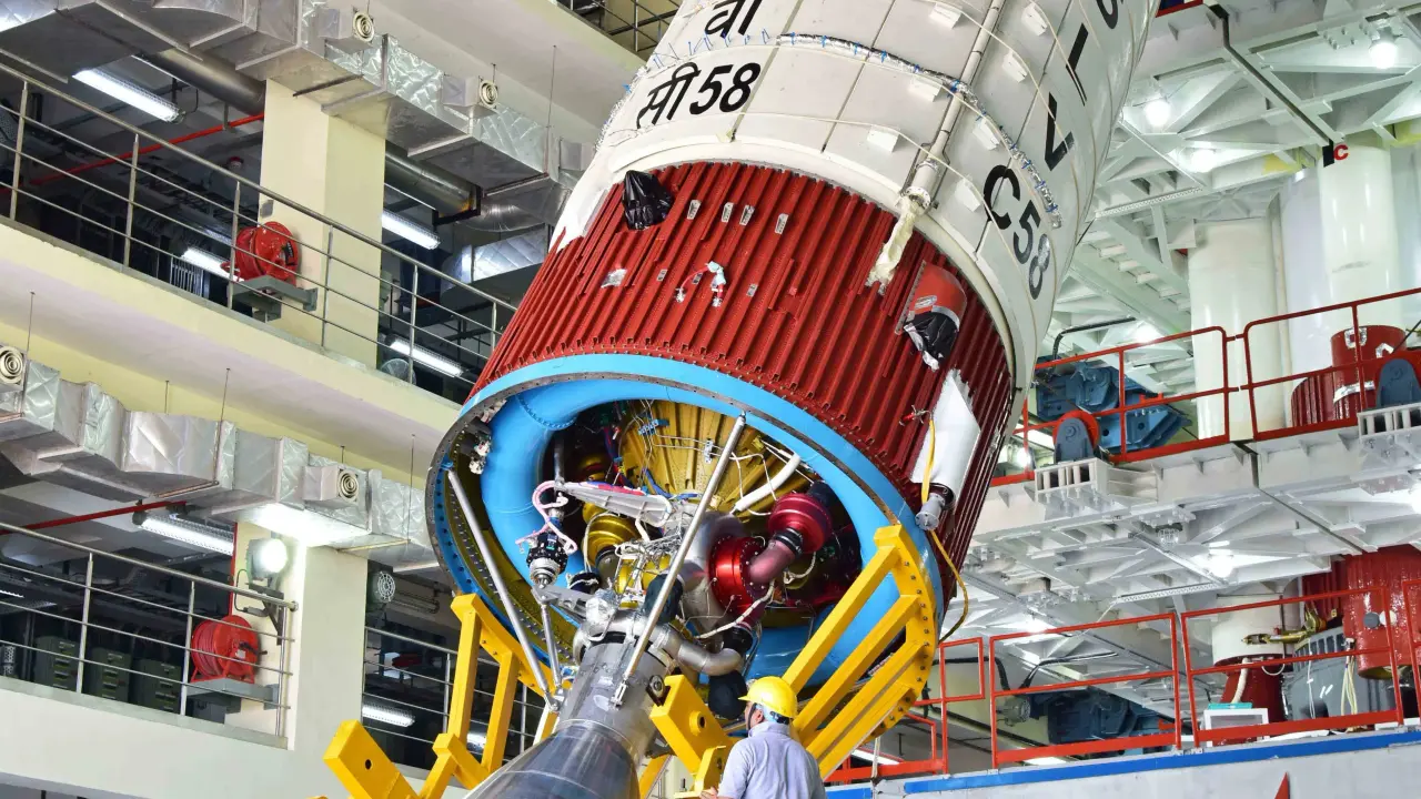 How to become an ISRO scientist? Vacancies on offer; Check eligibility, salary, steps to apply here ISRO will create history on the first day of the new year, scientists seek refuge in God before the launch.