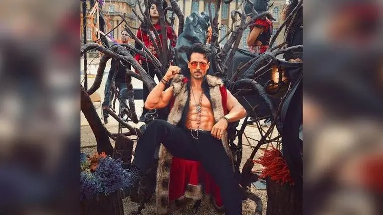 ‘Heropanti 2’ Box Office Collection, Day 1: Tiger Shroff-starrer affected by poor reviews Heropanti 2