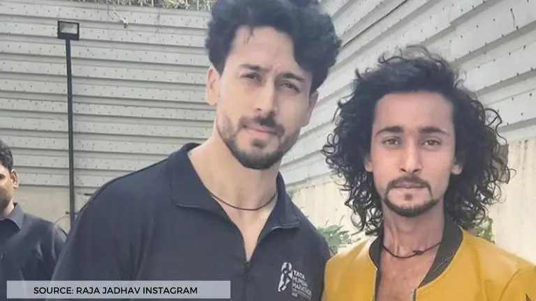 On Tiger Shroff’s birthday, the 'Baaghi 3' actor obliges a fan with a beautiful picture tiger shroff