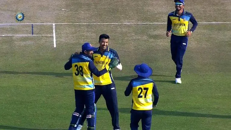 Vijay Hazare Trophy Round 4: Bengal beats Mumbai; Punjab, Uttar Pradesh win big & more vijay hazare trophy, vijay hazare trophy live score, vijay hazare trophy live, kar vs bar live score, vijay hazare trophy karnataka live score