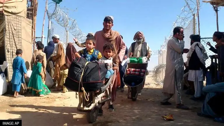 Afghanistan industrialists say 1.5 mn people may lose jobs if sanctions continue: Report Afghanistan