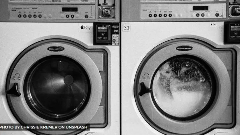 How to clean washing machine with disinfectants during coronavirus pandemic? how to clean washing machine