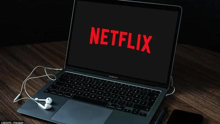 Netflix mandates COVID-19 vaccine