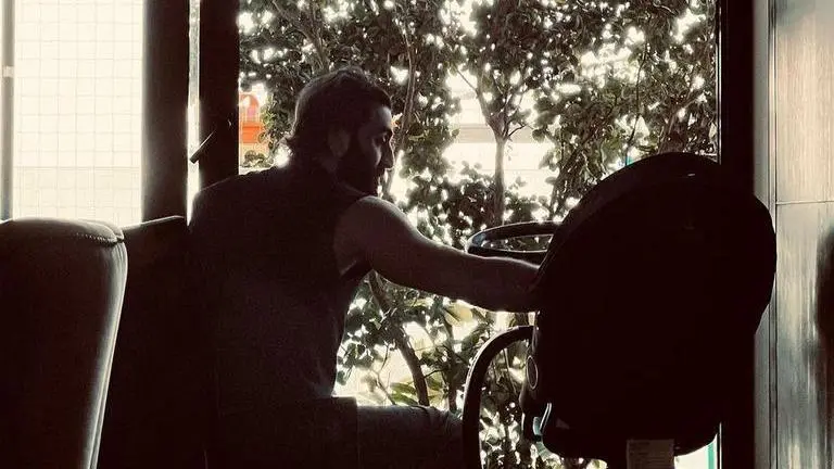 Alia Bhatt shares Ranbir Kapoor, Raha's sweet photo; calls herself 'best photographer' alia bhatt