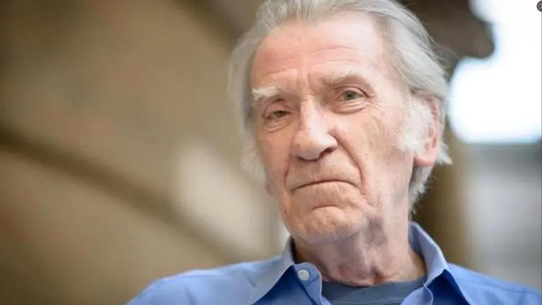 Veteran British actor David Warner, known for 'Titanic' & 'Star Trek', passes away at 80 David Warner