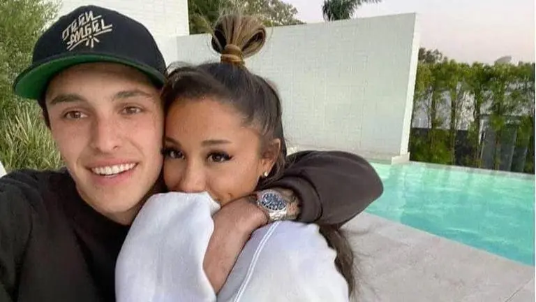 Christmas 2020: Ariana Grande, Dalton Gomez spread festive cheer, donate gifts to children Ariana Grande & Dalton Gomez celebrate Christmas by donating gift to children at hospital