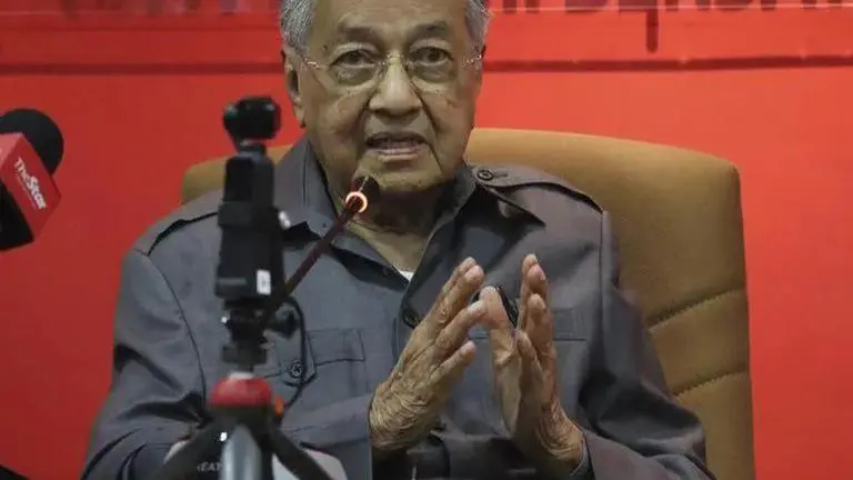 Ex-Malaysian leader Mahathir, 97, hospitalized with COVID-19 Covid