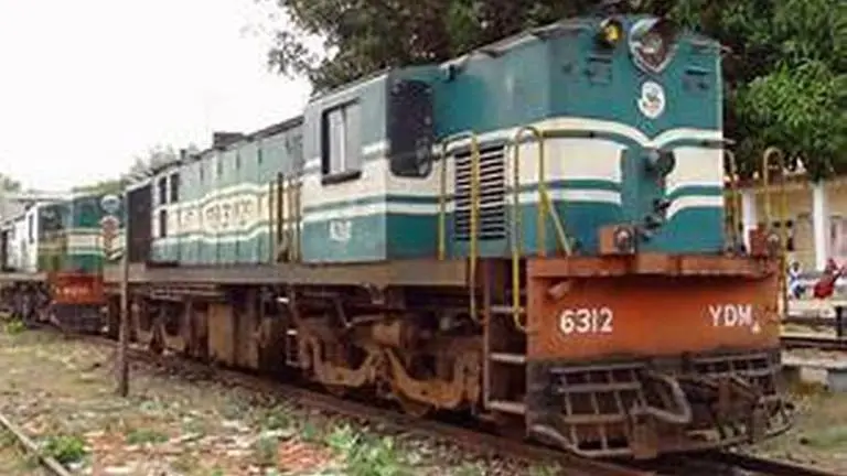 Southern railways starts converting unused rail coaches into isolation wards Southern Railways