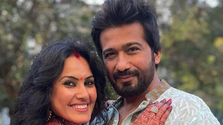 Kamya Panjabi slams trolls questioning her failed marriage; 'Do I have no right?' Kamya Panjabi, Shalabh Dhang, Kamya Panjabi slams troll, Kmaya Panjabi second marriage