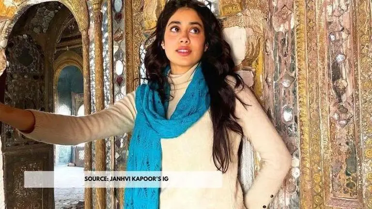 Janhvi Kapoor shares jumping picture in palace, says 'no place makes me jump like India' Janhvi Kapoor